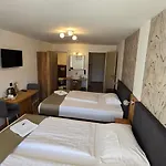 게스트하우스 Kreischberg 3*